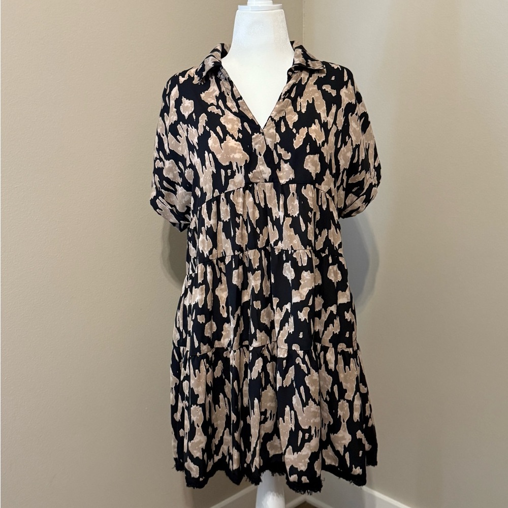Umgee Black and Tan Patterned Tunic Top